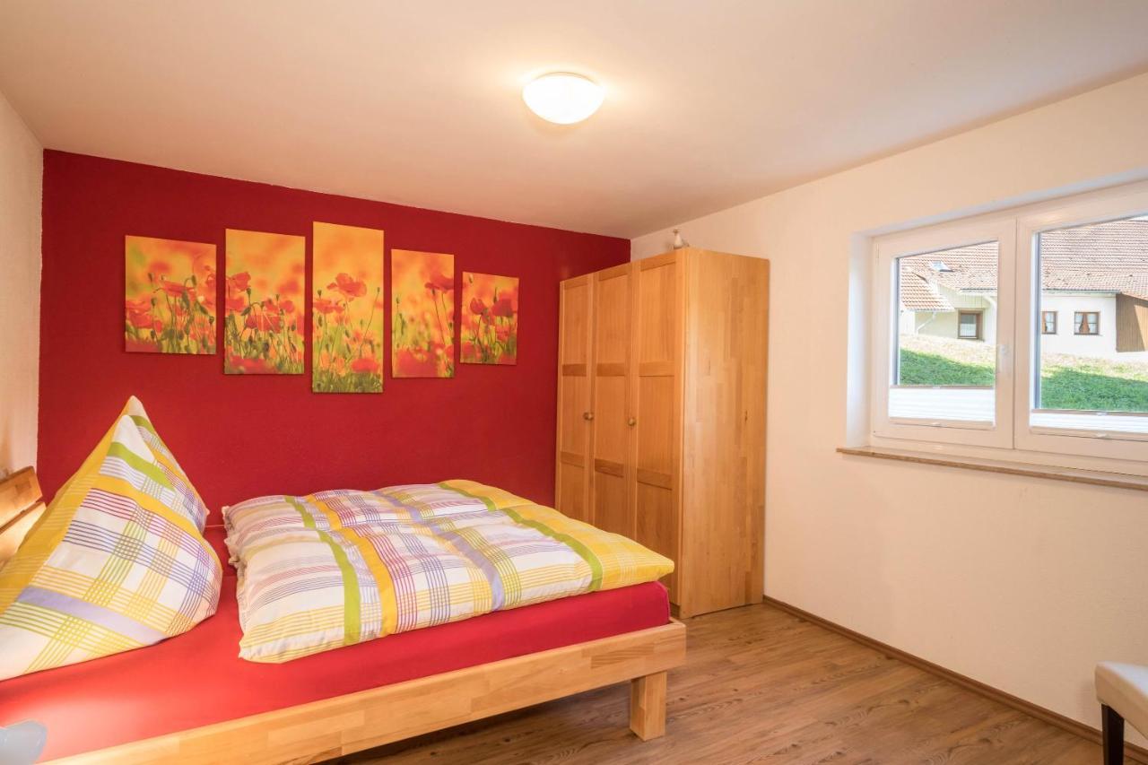 Ferienhof Weber Wohnung Fichte ノイキルヒ エクステリア 写真